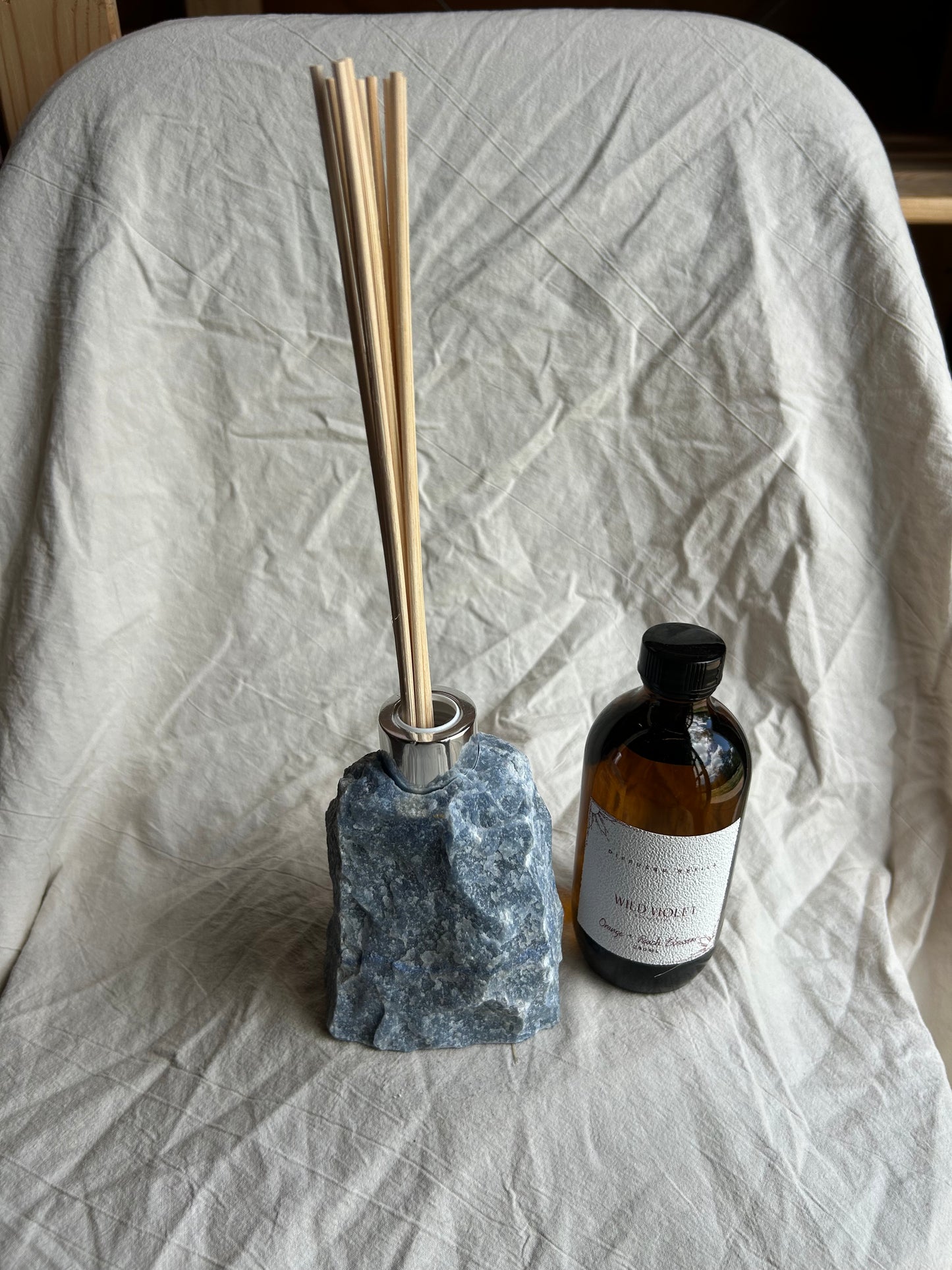 Sodalite Crystal Diffuser