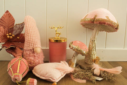 The pink Christmas pack