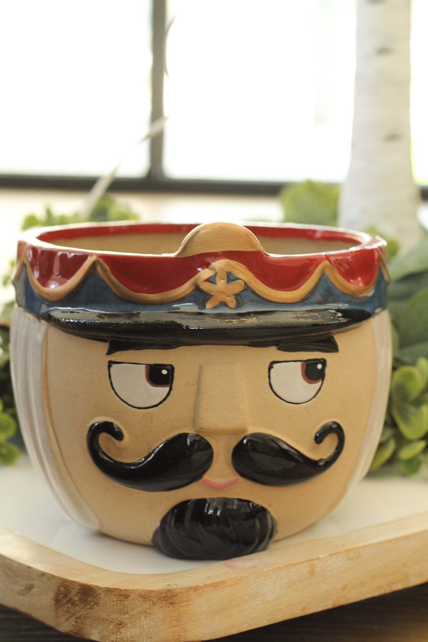 Nutcracker Pot