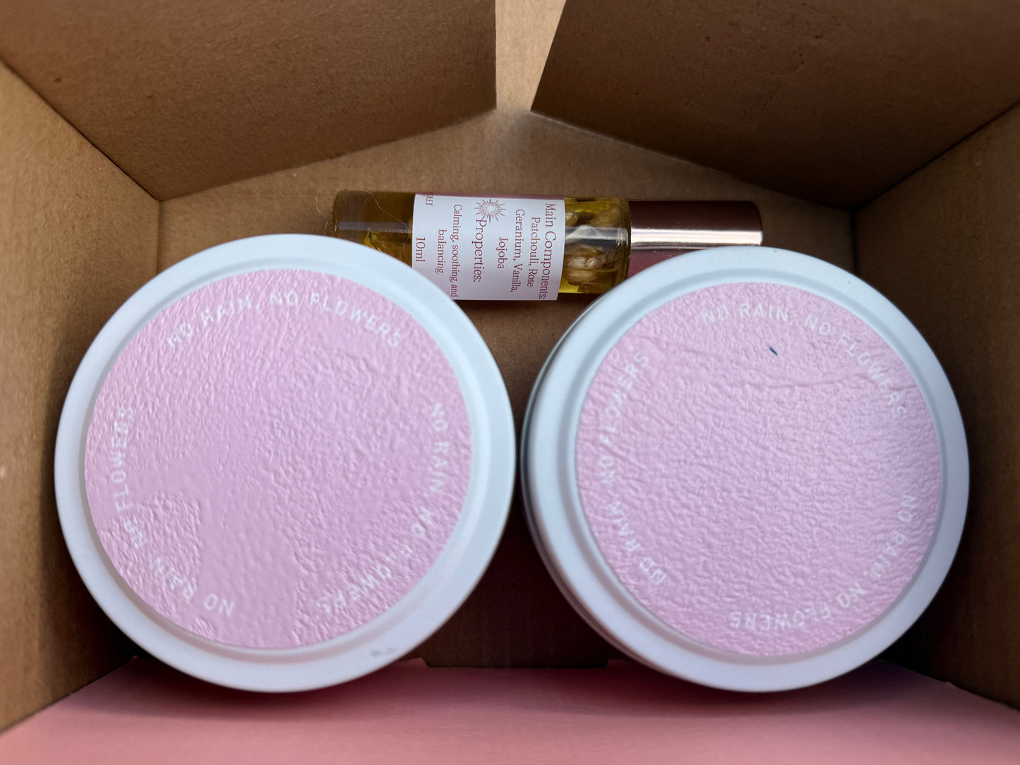 Tin gift pack