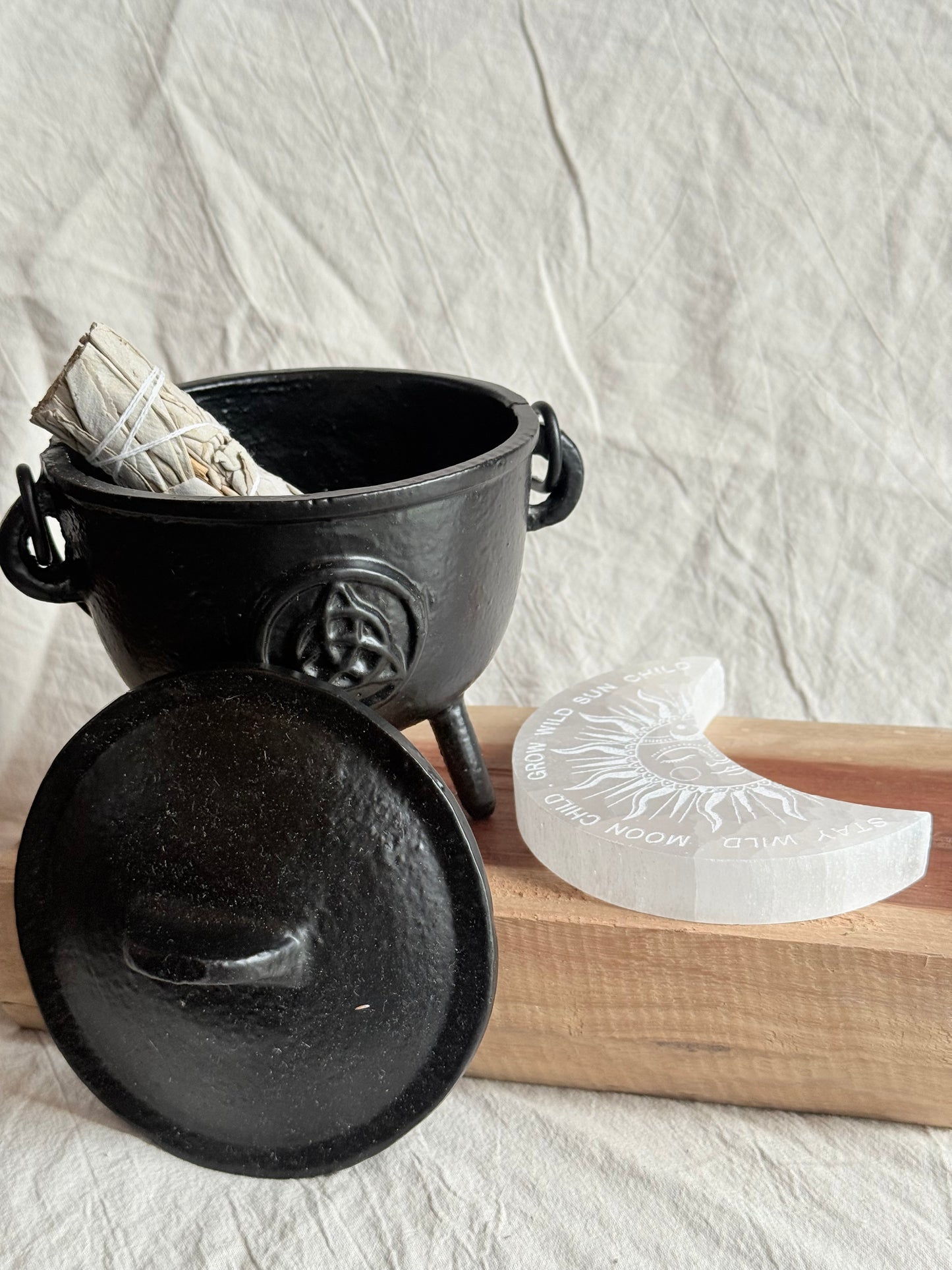 Cauldron Pack - Black