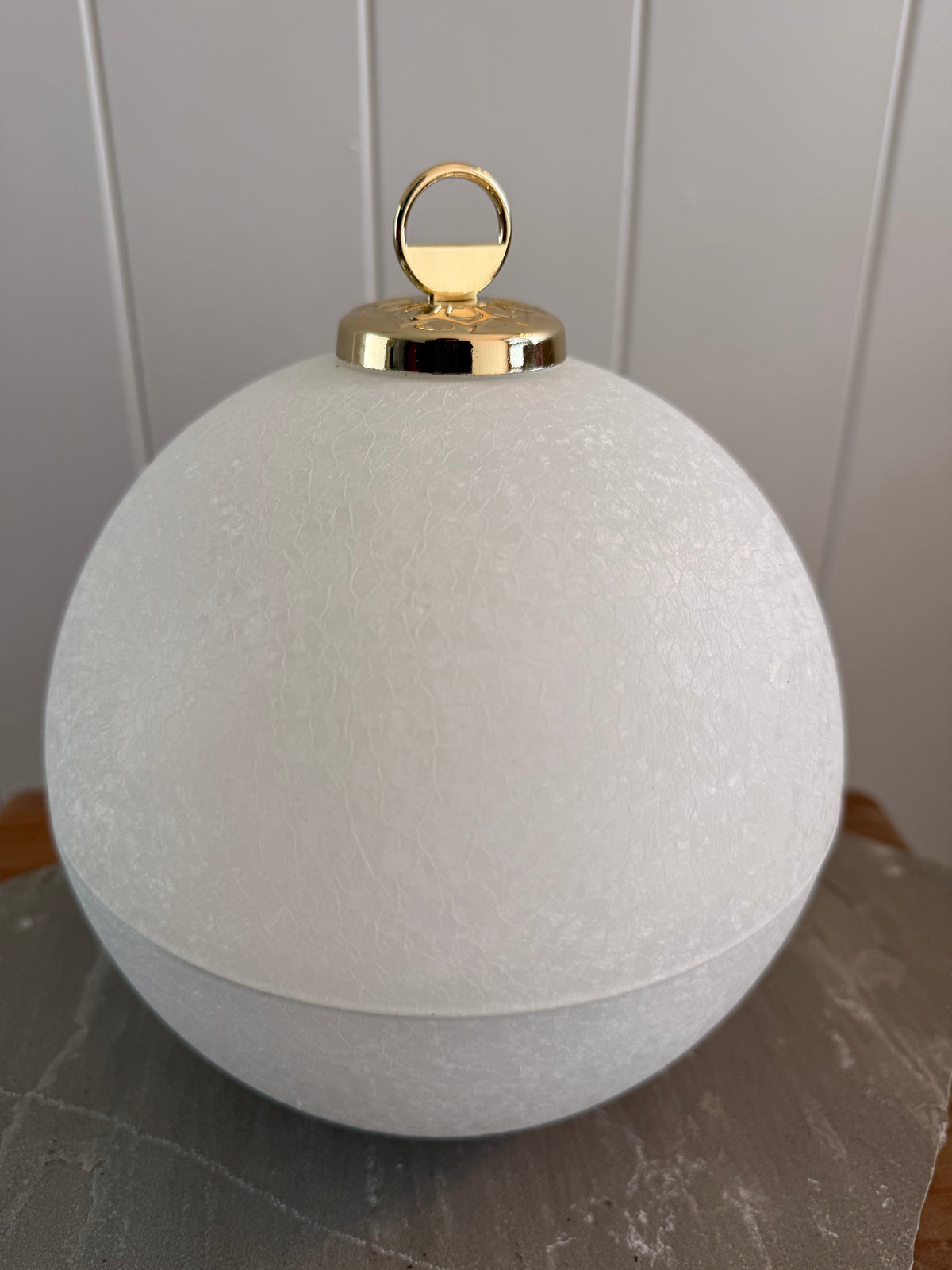XL Christmas bauble candle