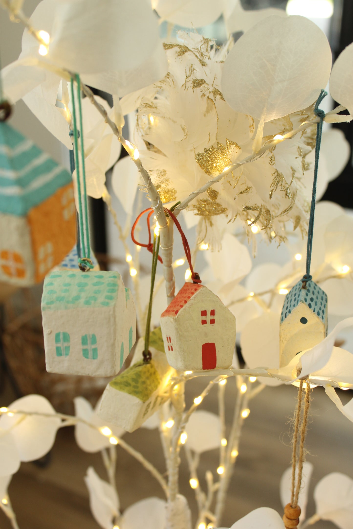 Mache cotton houses - set of 6