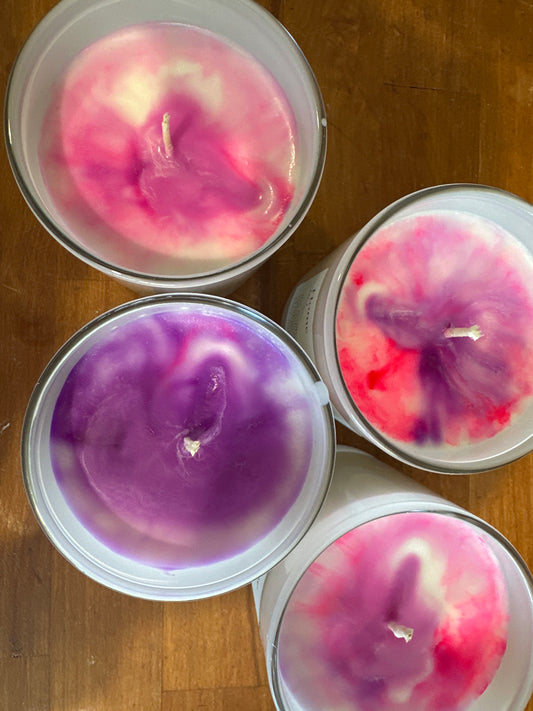 Large ‘home’ candle