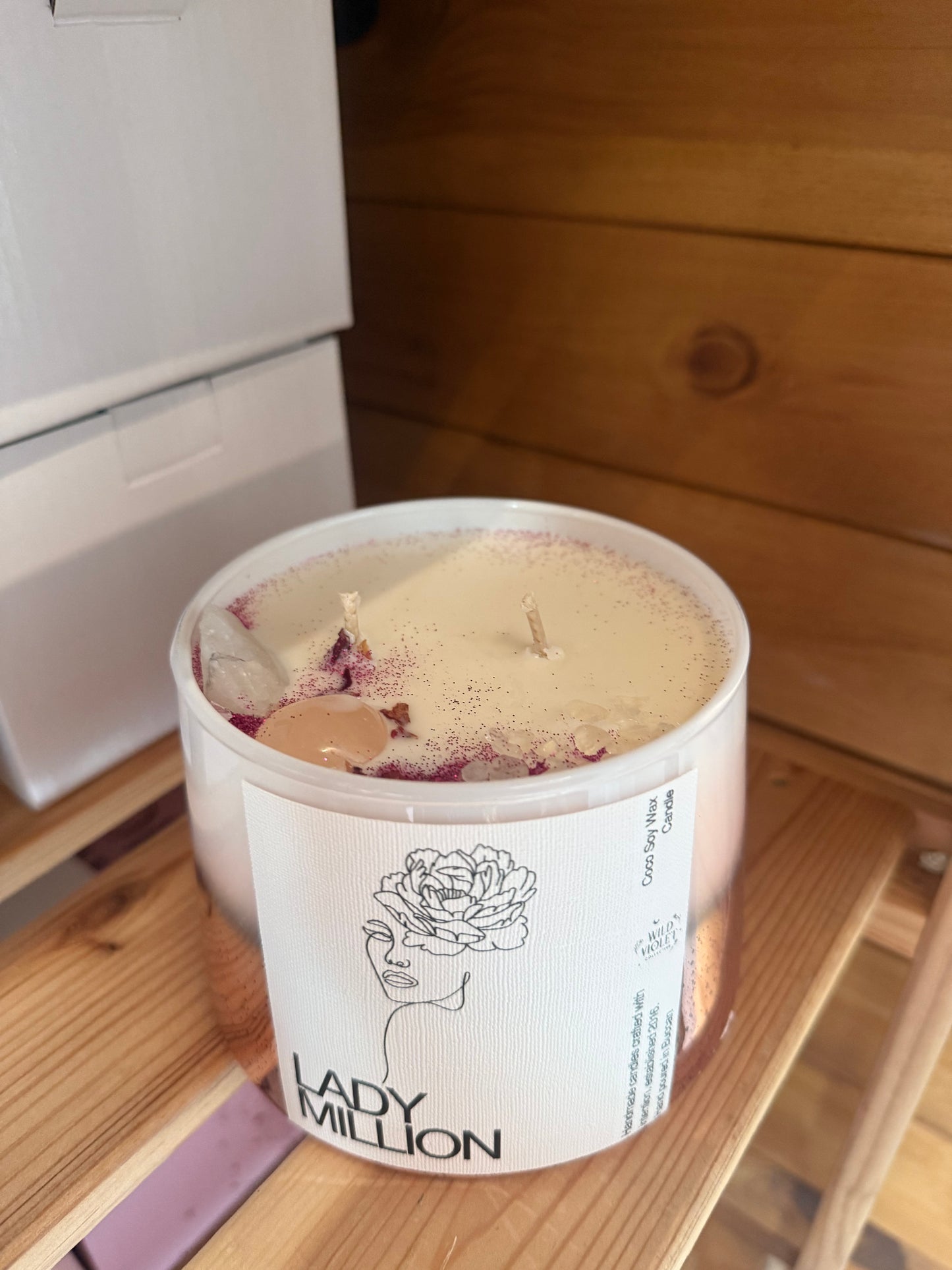 Elegance Candle