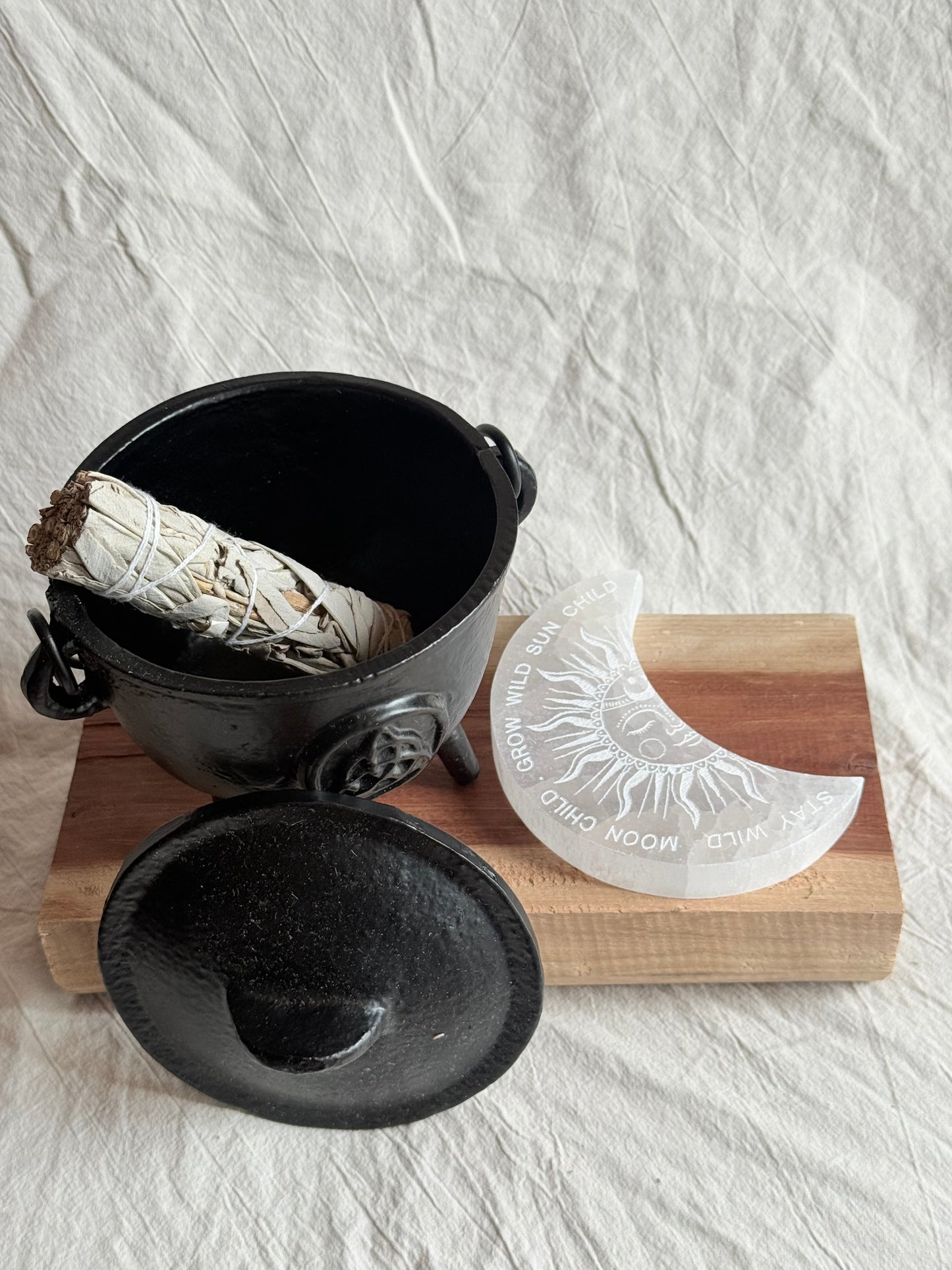 Cauldron Pack - Black
